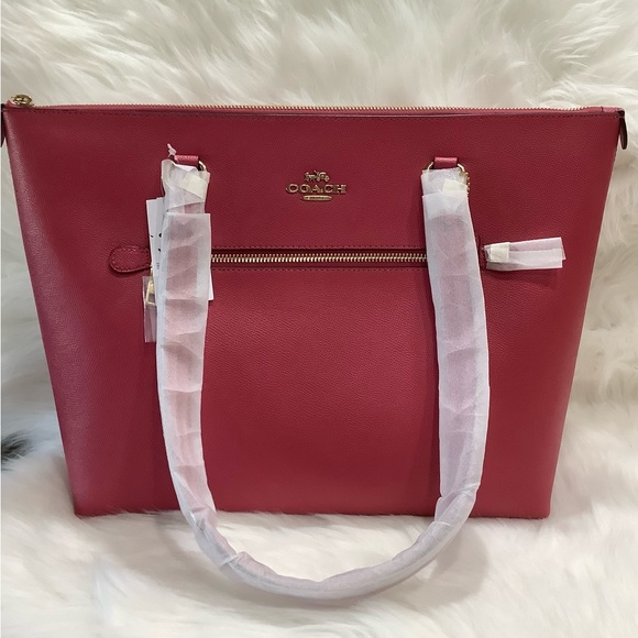 NEW COACH Gallery Tote 🍓Strawberry Haze - Picture 2 of 14